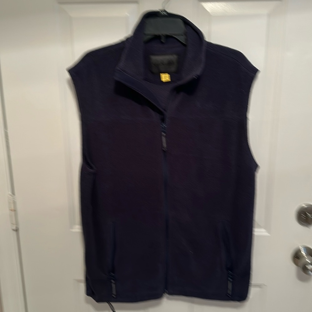 Cabellas men’s field vest size medium navy